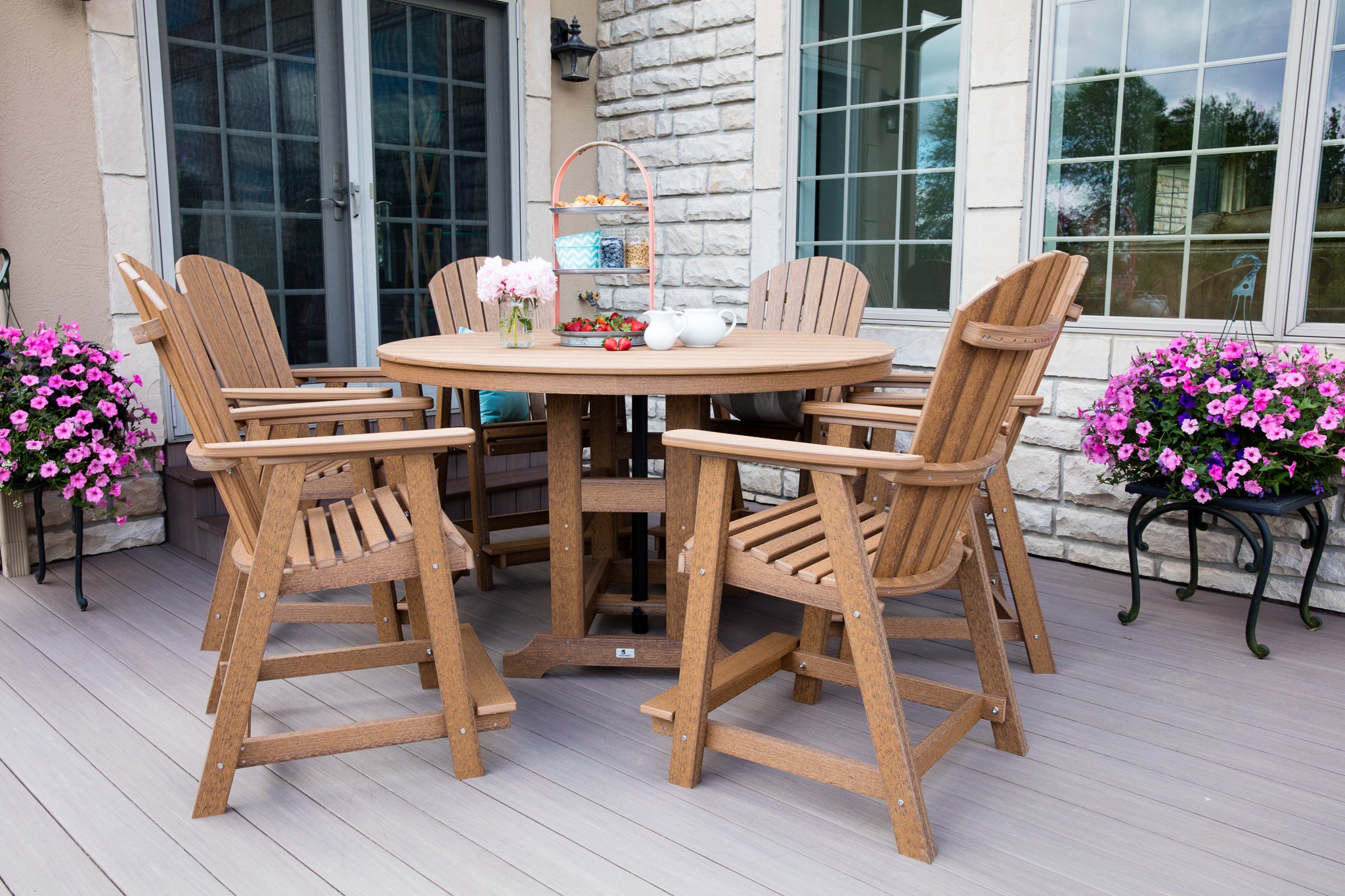 Garden Classic 60" Round Table