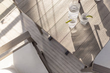 Garden Classic 33" Square Table