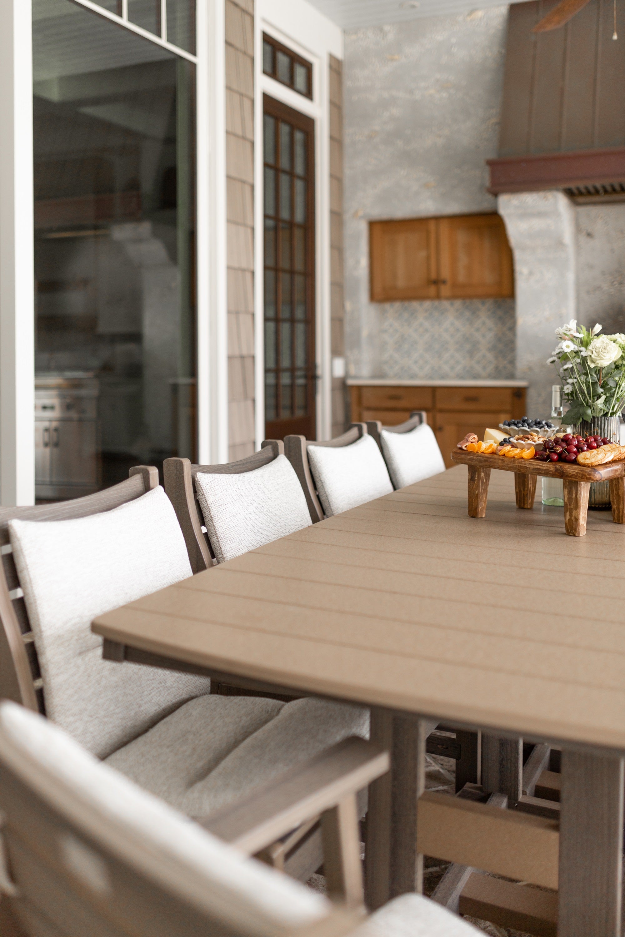 Garden Classic 44" x 96" Rectangular Table