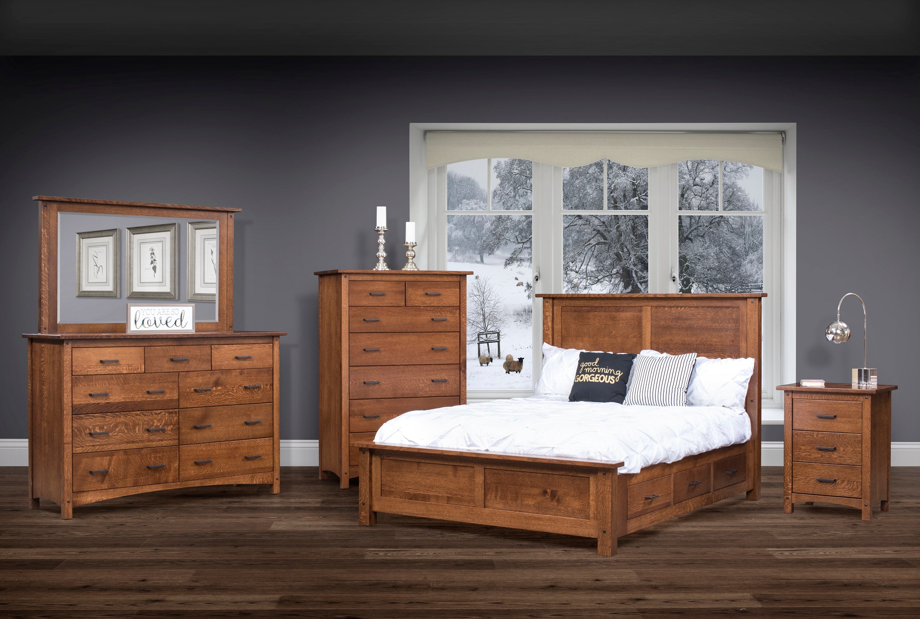 Emory Grand Chest