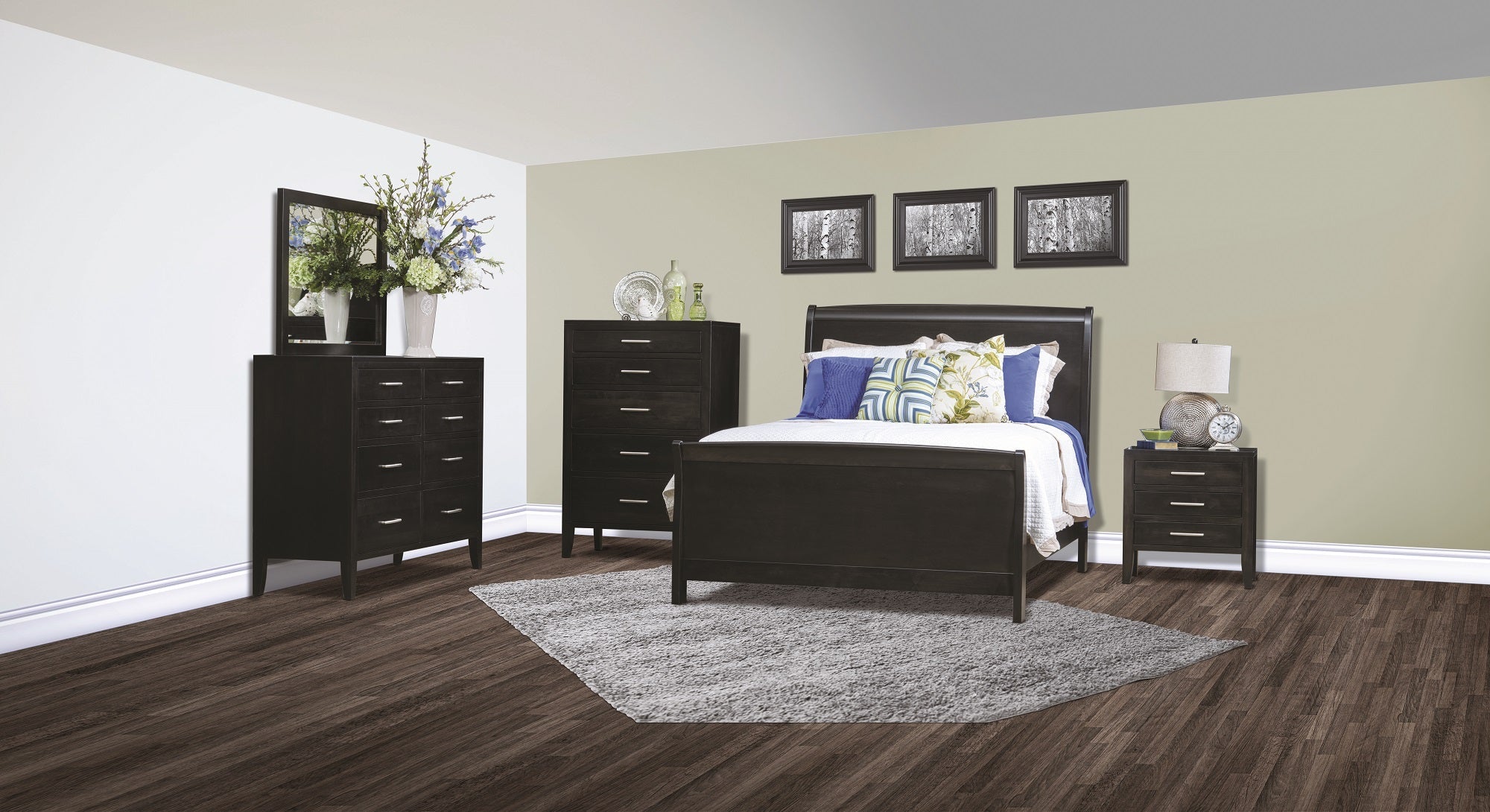 Barrington Collection w/Elk Ridge Sleigh Bed