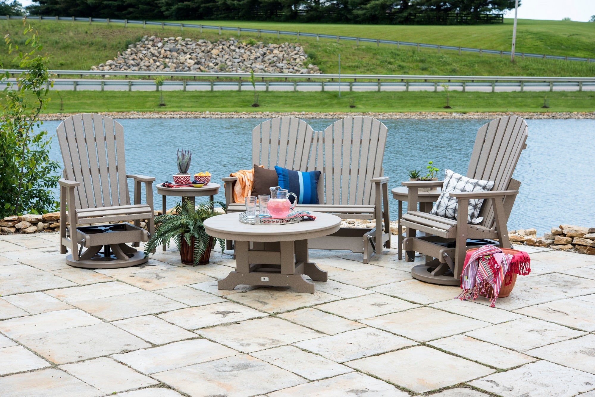 Comfo Back Swivel Glider