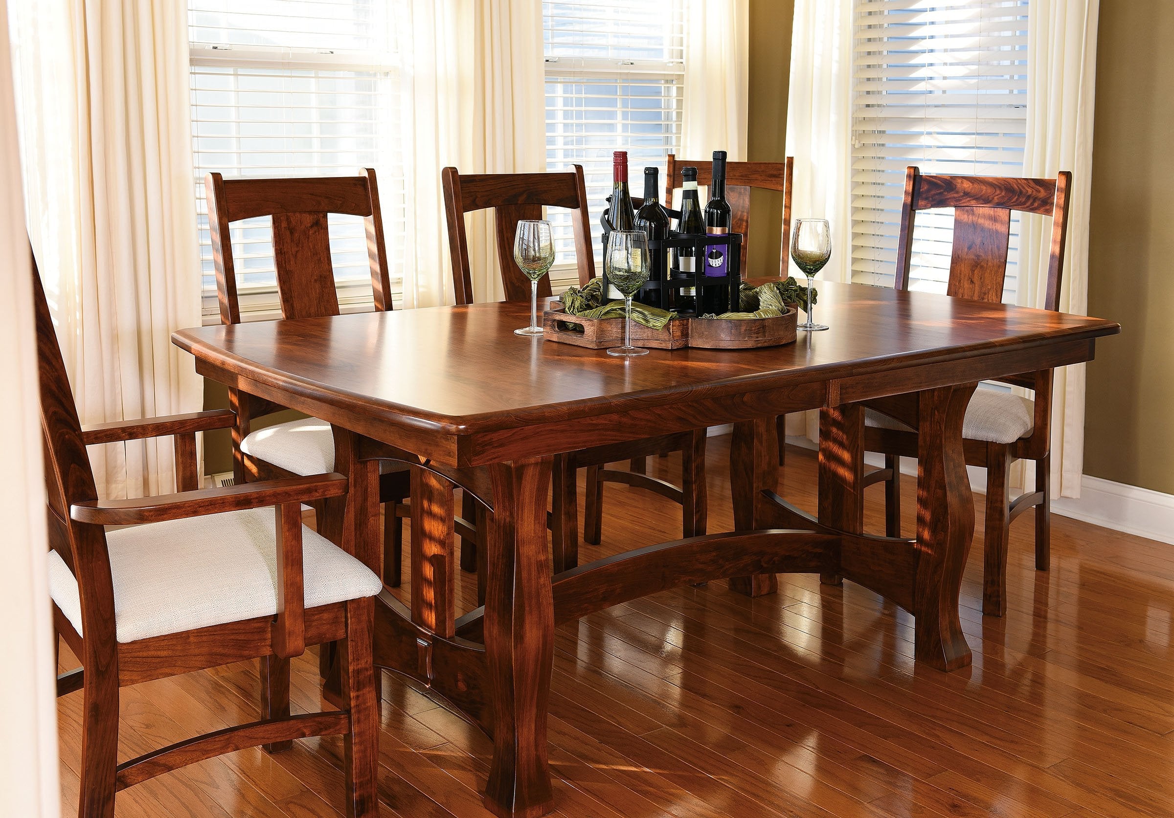 Reno Trestle Table